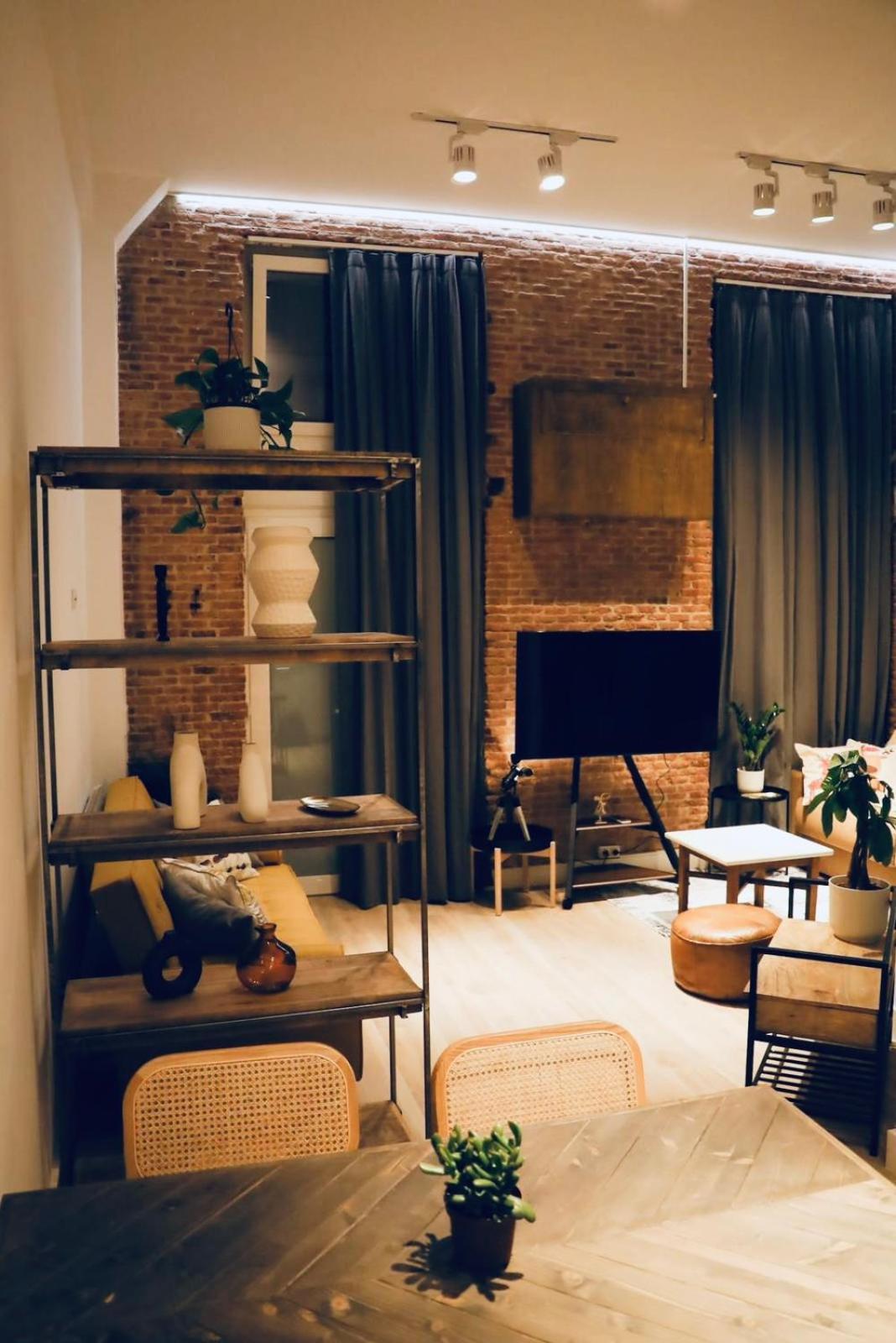 Unique Nyc Style Loft In The Heart Of Madrid Exterior foto